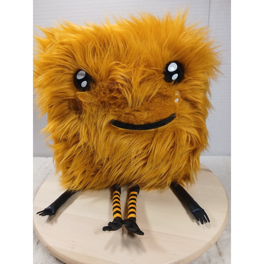CHILLEEZ  Netflix Icon Plush Sunny Golden  Stuffed Plush Pillow‎ Pet  11" x 14"